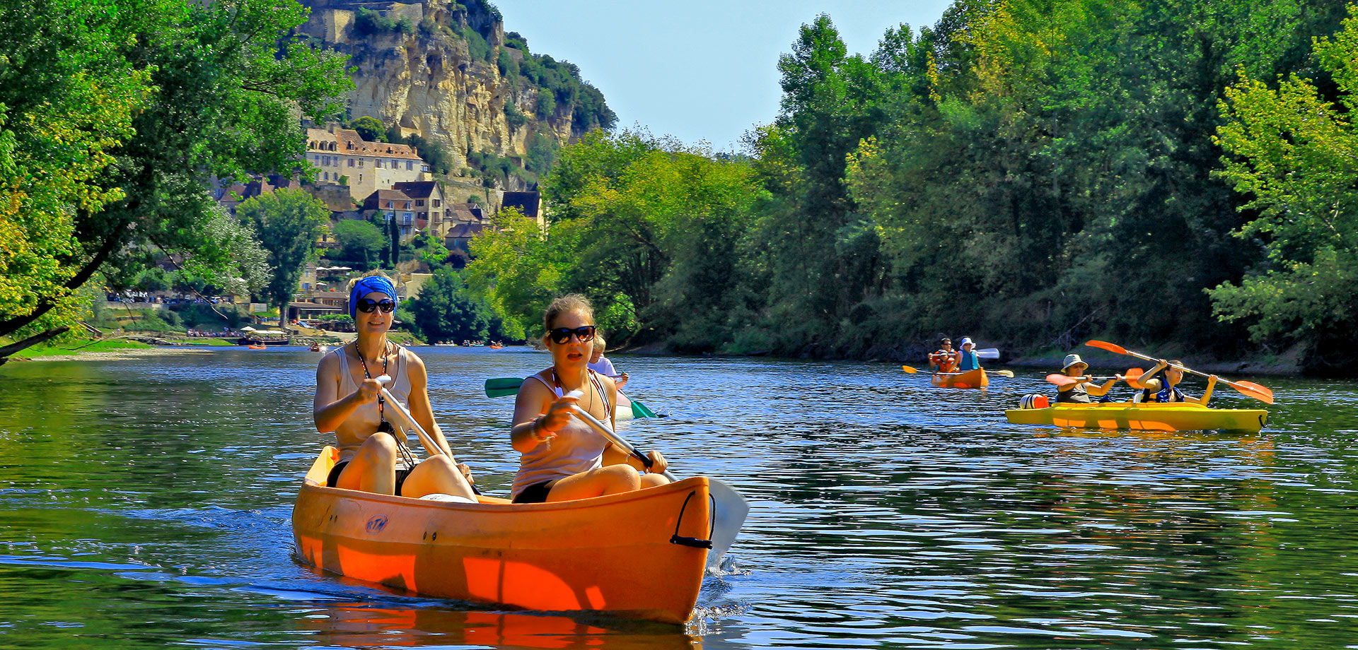 Canoë Vacances Location Canoës et kayak Dordogne La Roque Gageac